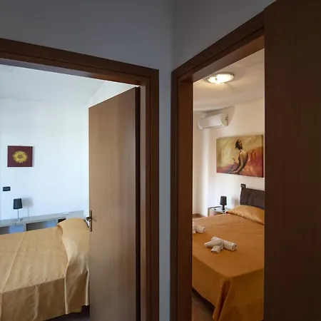 Le Residenze Di Santa Costanza - Mirto/corbezzolo Aparthotel San Vincenzo