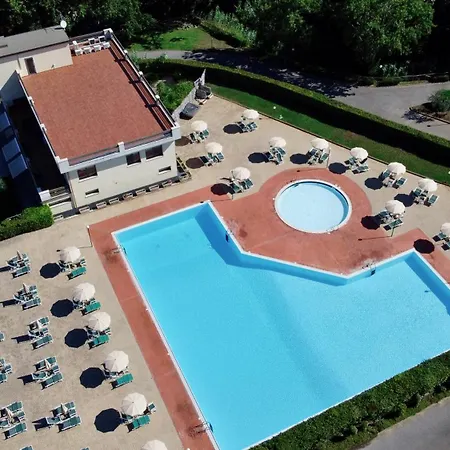 Aparthotel Le Residenze Di Santa Costanza - Mirto/corbezzolo *